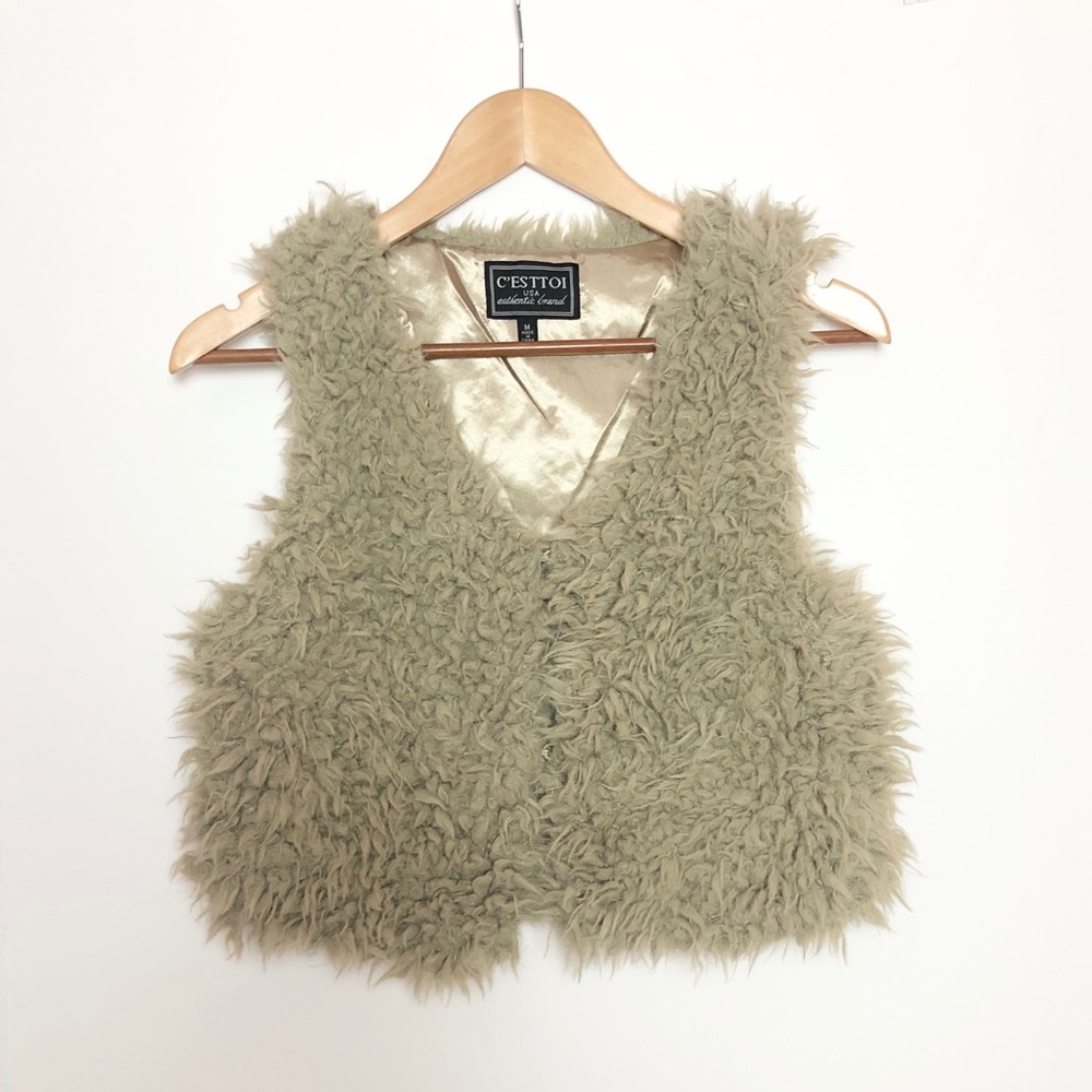 C’esttoi Teddy Cropped Vest Size M